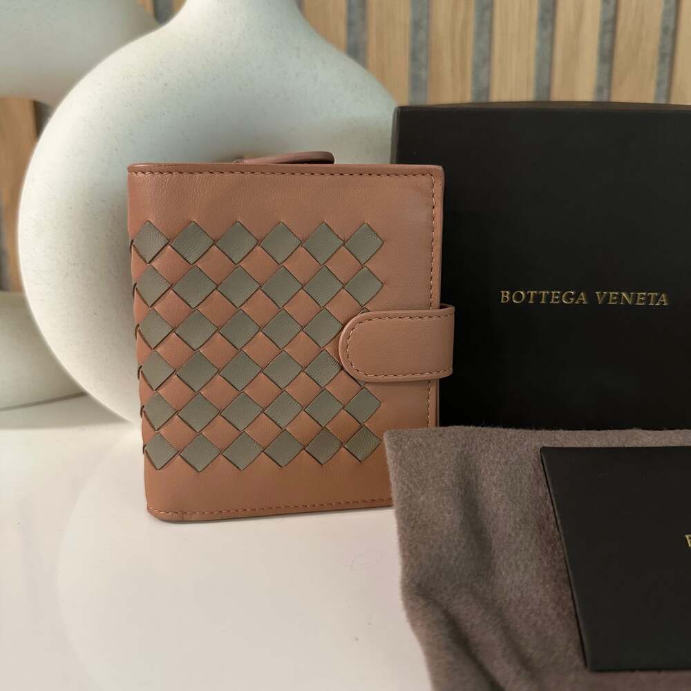 Bottega Veneta Intrecciato wallet